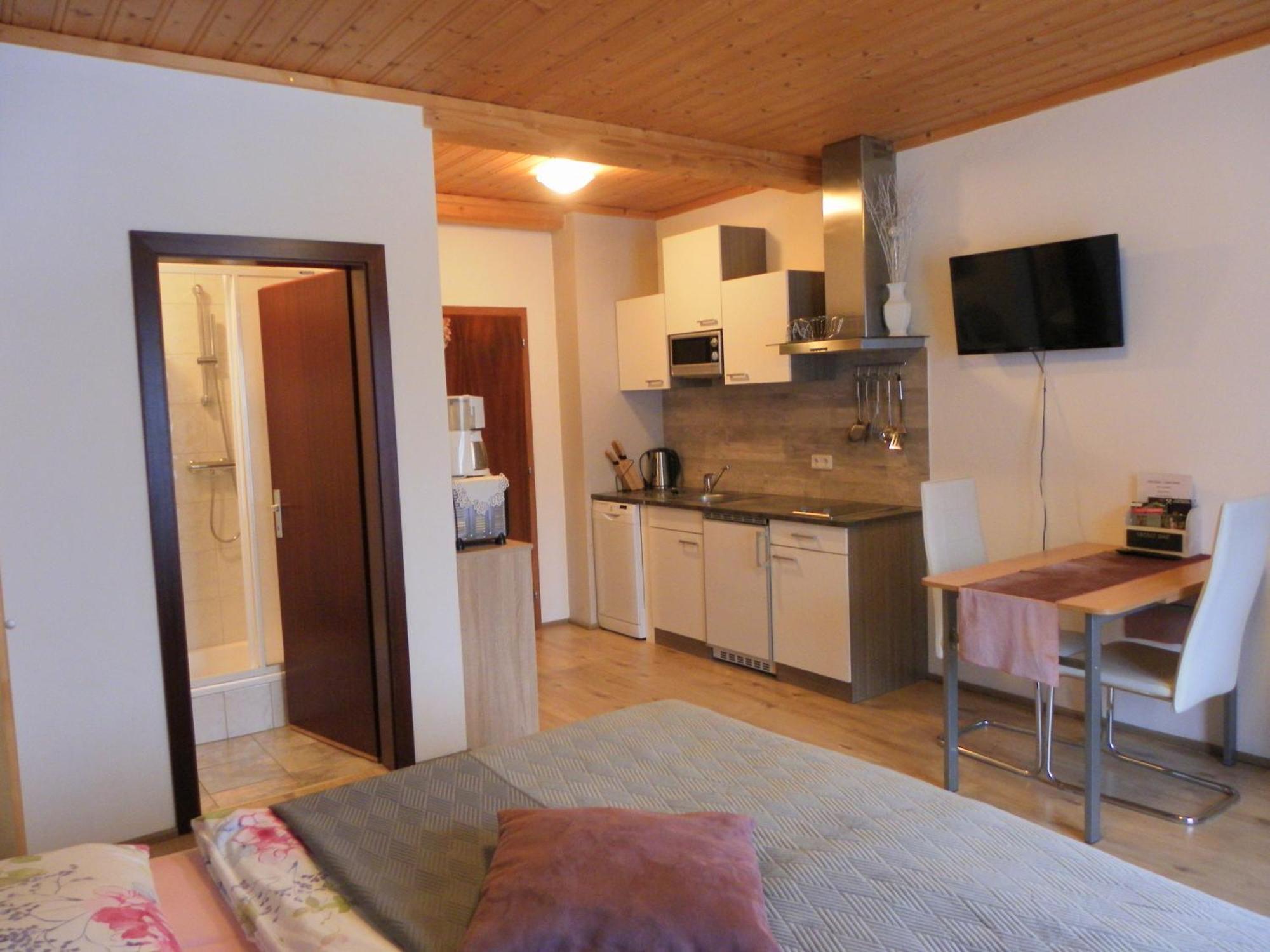 Apartment Zum Wasserfall Krakaudorf ภายนอก รูปภาพ